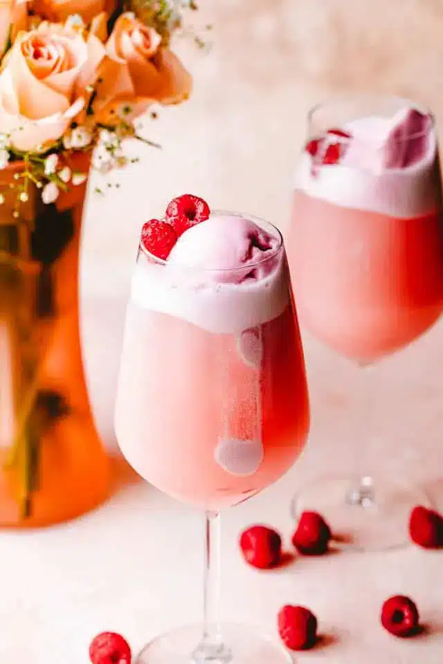 Sorbet Rosé Floats