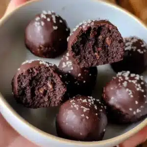 Viral Healthy Brownie Balls (Gluten Free, High Protein)