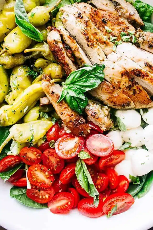 antipasto salad with grilled chicken