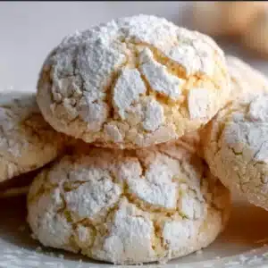 Classic Italian Amaretti Cookies
