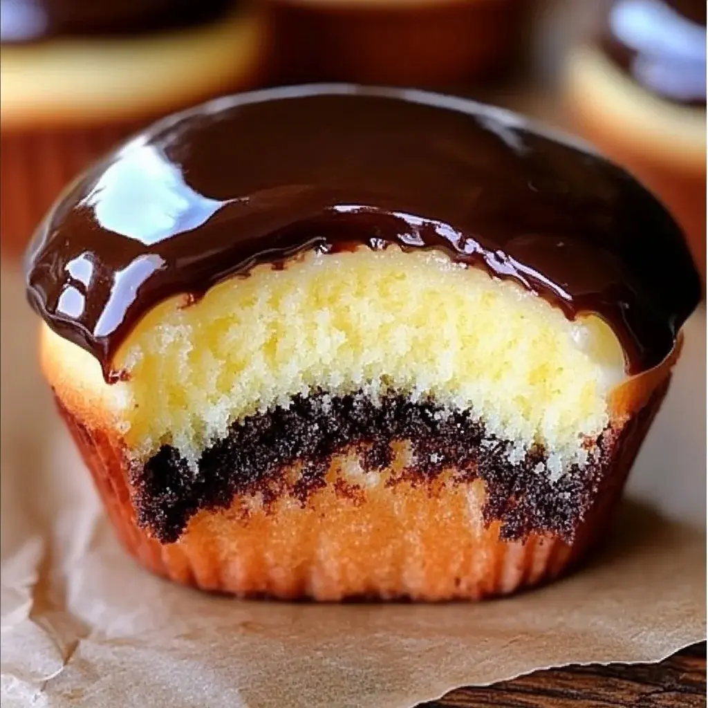 boston cream pie cupcakes